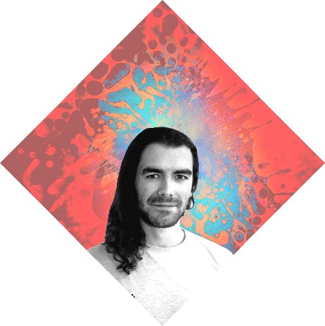 Julien David rentre en 2016 au Conservatoire de Toulon puis
celui de Toulouse en 2017 et continue avec la formation
professionnelle Présence d'Acteurs au théâtre Le Hangar en
2019. En 2020, il intègre la compagnie du Morse à
Couffouleux (81) en tant que comédien pour le spectacle
Vous êtes Libres, enseigne dans des ateliers théâtres, se
lance dans la mise en scène de Paul avait des caprices et la
fondation de la Cie Godema. En 2022, il participe à la création des
Psychonautes. En parallèle, il se forme au Développement de son
Projet Artistique dans le Spectacle Vivant à l’UCRM de Toulouse.